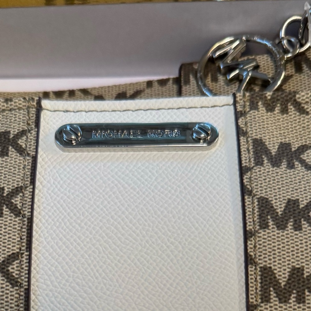 Women’s Michael Kors Adjustable Logo Belt Bag - Picture 3 of 7
